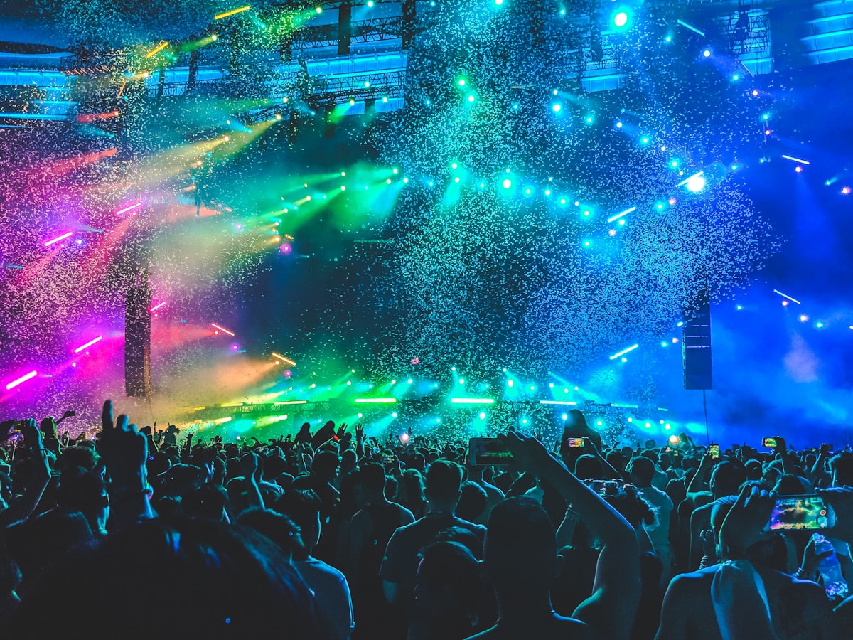 Coldplay — Moon Music (Live Jakarta Deluxe)
